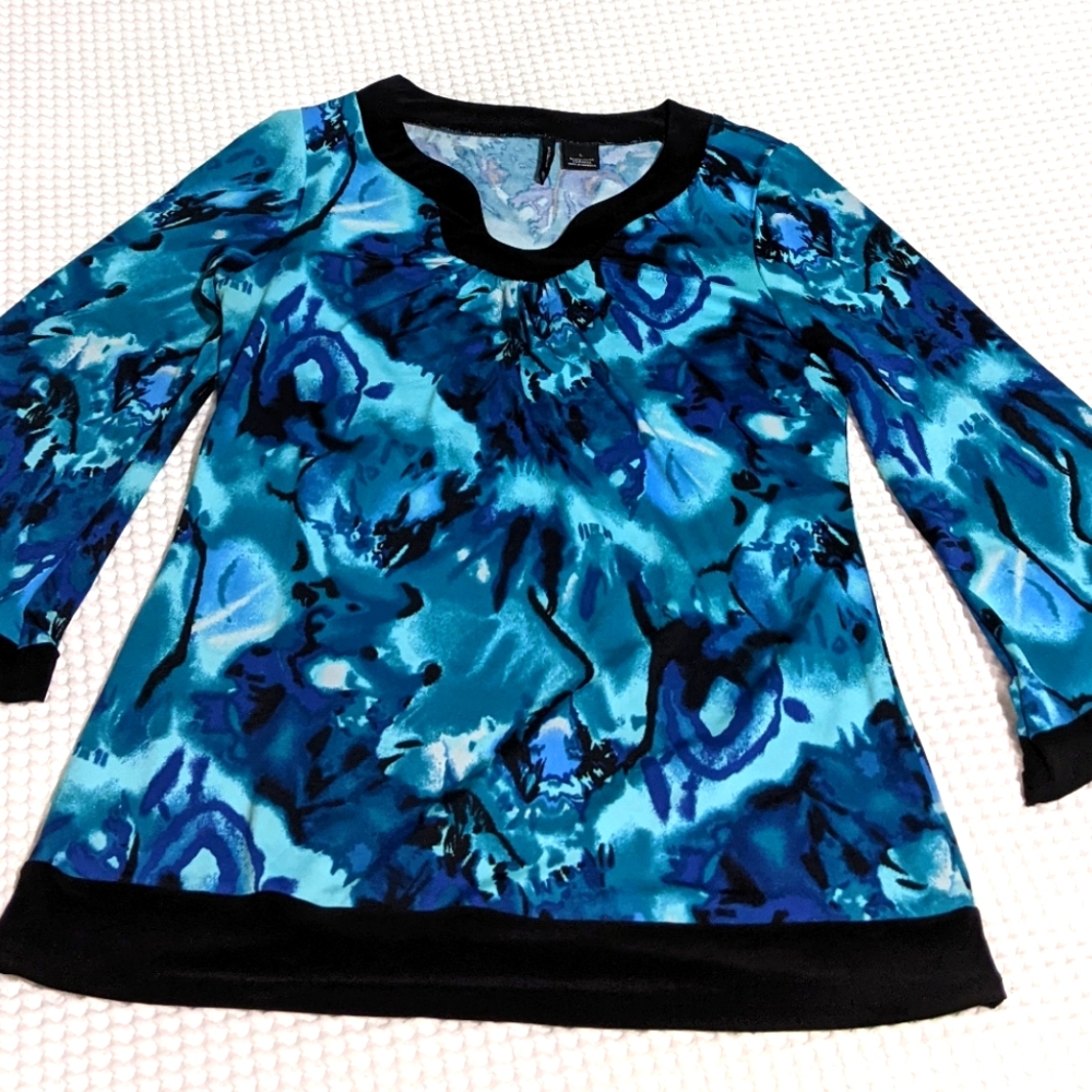 New Directions turquoise tie dyed tunic with bell sleeves